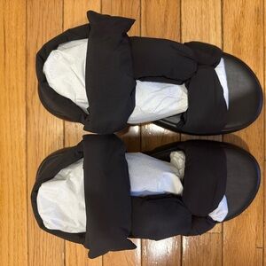 Steve Madden Black Padded Strap Slide Sandals